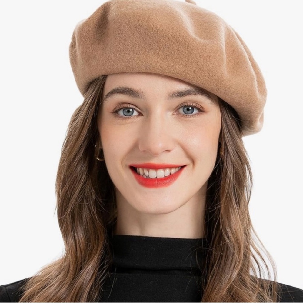 100% Wool Beret for Women, NWT